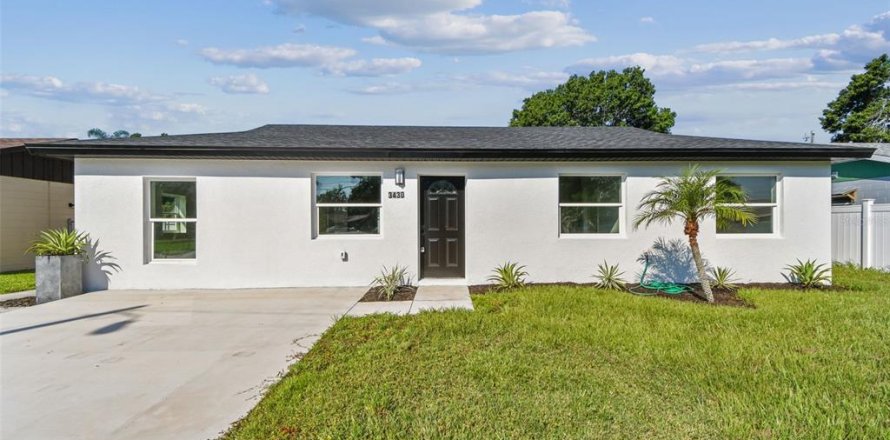 Casa en Pinellas Park, Florida 3 dormitorios, 117.89 m2 № 1877481