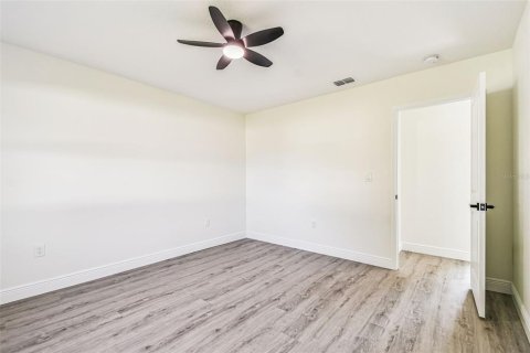 Casa en venta en Pinellas Park, Florida, 3 dormitorios, 117.89 m2 № 1877481 - foto 23