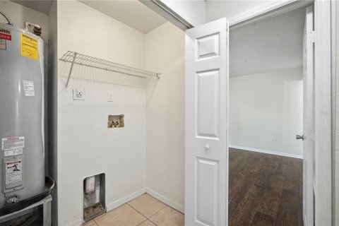 Снять в аренду виллу или дом в Тампа, Флорида 3 спальни, 111.48м2, № 2099842 - фото 17