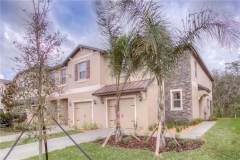 Townhouse in New Port Richey, Florida 3 bedrooms, 163.51 sq.m. № 2218165