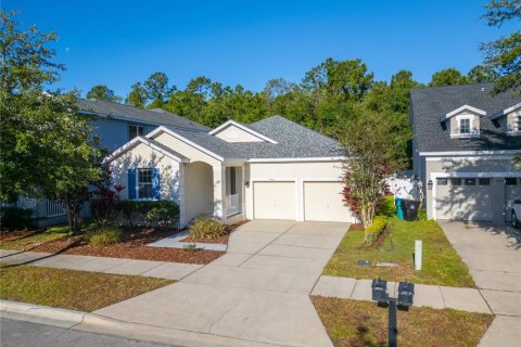 House in Orlando, Florida 4 bedrooms, 224.17 sq.m. № 2304553
