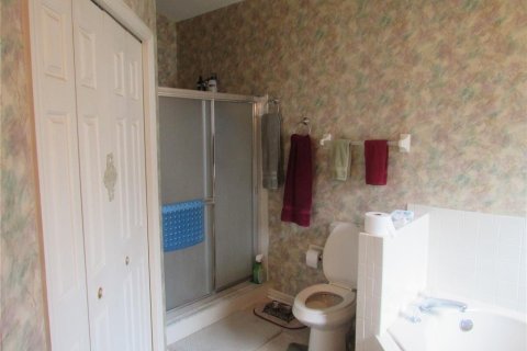 House in Lakeland, Florida 4 bedrooms, 161.84 sq.m. № 1813364 - photo 20