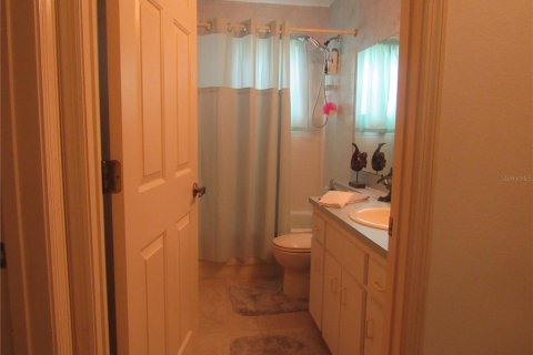 House in Lakeland, Florida 4 bedrooms, 161.84 sq.m. № 1813364 - photo 23