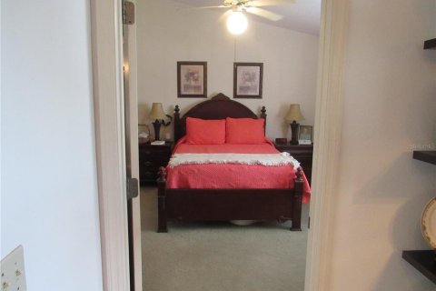 House in Lakeland, Florida 4 bedrooms, 161.84 sq.m. № 1813364 - photo 16