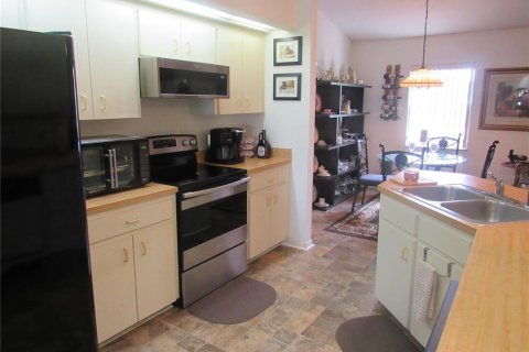 House in Lakeland, Florida 4 bedrooms, 161.84 sq.m. № 1813364 - photo 14