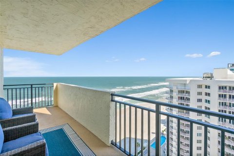 Condominio en venta en Daytona Beach, Florida, 3 dormitorios, 142.42 m2 № 2094883 - foto 18