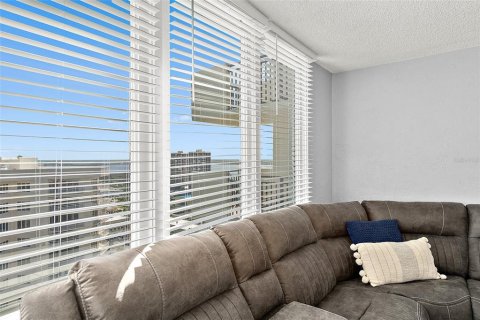 Condominio en venta en Daytona Beach, Florida, 3 dormitorios, 142.42 m2 № 2094883 - foto 9