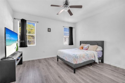 Adosado en venta en Homestead, Florida, 4 dormitorios, 178 m2 № 2054784 - foto 18