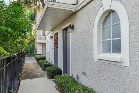 Touwnhouse à vendre à Tampa, Floride: 3 chambres, 181.72 m2 № 1898951 - photo 7