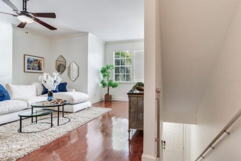 Touwnhouse à vendre à Tampa, Floride: 3 chambres, 181.72 m2 № 1898951 - photo 15