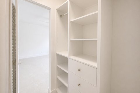 Copropriété à louer à Hollywood, Floride: 1 chambre, 66.89 m2 № 2259879 - photo 13