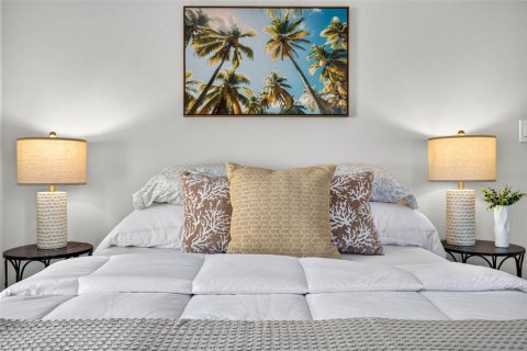 Villa ou maison à louer à Palm Harbor, Floride: 2 chambres, 74.04 m2 № 2418353 - photo 19