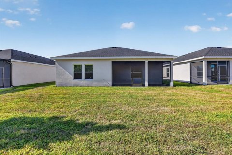 House in Punta Gorda, Florida 4 bedrooms, 175.03 sq.m. № 2222311 - photo 4