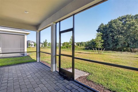 House in Punta Gorda, Florida 4 bedrooms, 175.03 sq.m. № 2222311 - photo 3