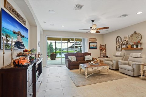 Casa en venta en Fish Hawk, Florida, 4 dormitorios, 222.97 m2 № 2344486 - foto 3