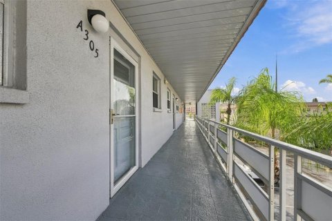Copropriété à louer à Saint Petersburg, Floride: 1 chambre, 161.65 m2 № 2425836 - photo 3