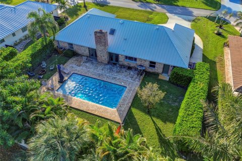 Villa ou maison à vendre à Stuart, Floride: 4 chambres, 230.77 m2 № 1988529 - photo 10