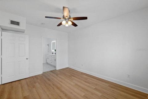 Copropriété à louer à Orlando, Floride: 2 chambres, 103.59 m2 № 2408217 - photo 13