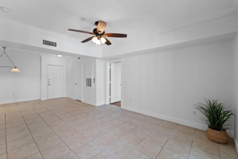 Copropriété à louer à Orlando, Floride: 2 chambres, 103.59 m2 № 2408217 - photo 8