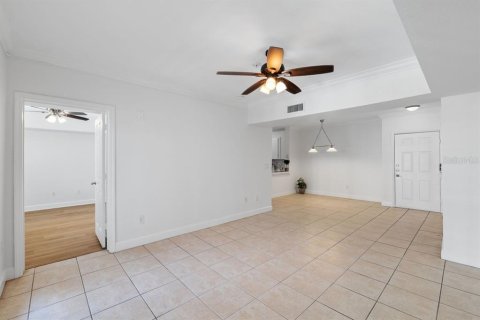 Copropriété à louer à Orlando, Floride: 2 chambres, 103.59 m2 № 2408217 - photo 11