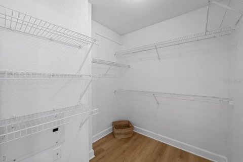 Copropriété à louer à Orlando, Floride: 2 chambres, 103.59 m2 № 2408217 - photo 14