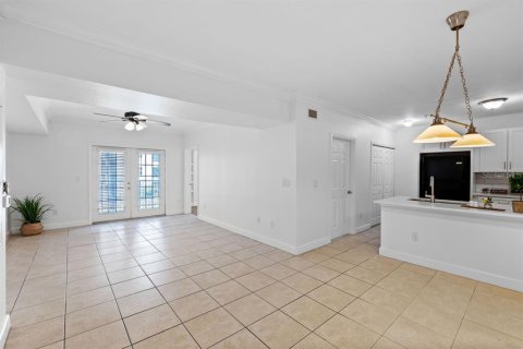 Copropriété à louer à Orlando, Floride: 2 chambres, 103.59 m2 № 2408217 - photo 9