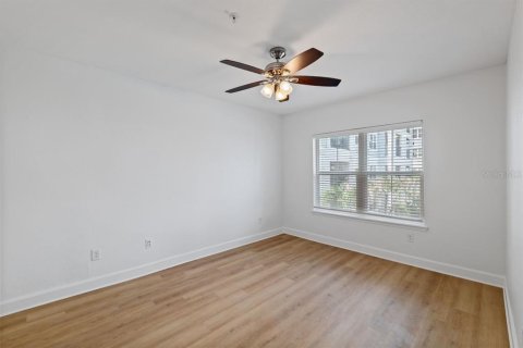 Copropriété à louer à Orlando, Floride: 2 chambres, 103.59 m2 № 2408217 - photo 12