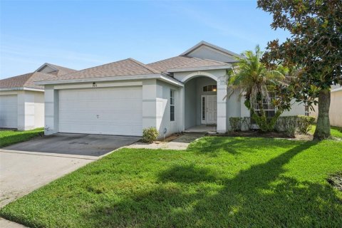 Casa en Davenport, Florida 3 dormitorios, 145.95 m2 № 2358503