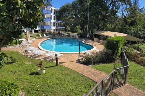 Condominio en alquiler en Lauderhill, Florida, 2 dormitorios, 101.54 m2 № 2059704 - foto 29