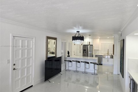 Condominio en alquiler en Lauderhill, Florida, 2 dormitorios, 101.54 m2 № 2059704 - foto 16