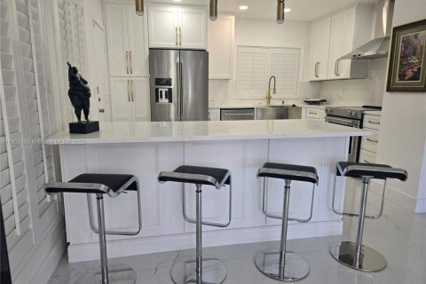 Condominio en alquiler en Lauderhill, Florida, 2 dormitorios, 101.54 m2 № 2059704 - foto 21