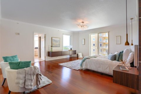 Condominio en alquiler en Saint Petersburg, Florida, 3 dormitorios, 278.71 m2 № 1749315 - foto 18