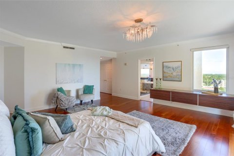Condominio en alquiler en Saint Petersburg, Florida, 3 dormitorios, 278.71 m2 № 1749315 - foto 20