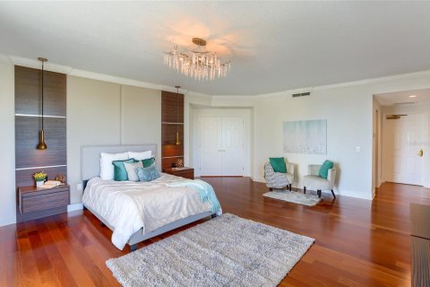 Condominio en alquiler en Saint Petersburg, Florida, 3 dormitorios, 278.71 m2 № 1749315 - foto 19