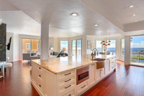 Condominio en alquiler en Saint Petersburg, Florida, 3 dormitorios, 278.71 m2 № 1749315 - foto 13