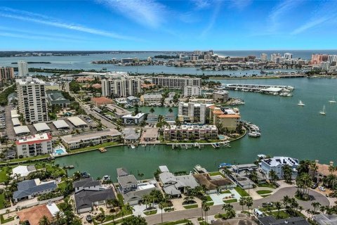 Condominio en venta en Clearwater, Florida, 2 dormitorios, 73.67 m2 № 1826228 - foto 24