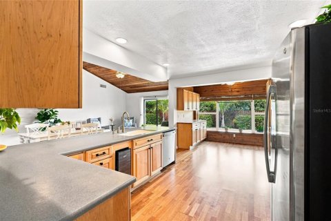 Villa ou maison à vendre à Clearwater, Floride: 4 chambres, 227.89 m2 № 2347934 - photo 21