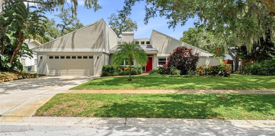 Villa ou maison à Clearwater, Floride 4 chambres, 227.89 m2 № 2347934