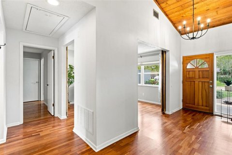 Villa ou maison à vendre à Clearwater, Floride: 4 chambres, 227.89 m2 № 2347934 - photo 10