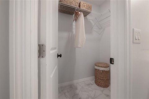 Casa en alquiler en Tampa, Florida, 4 dormitorios, 177.44 m2 № 1907611 - foto 18