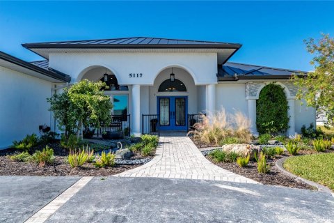 Villa ou maison à vendre à Port Charlotte, Floride: 4 chambres, 241.82 m2 № 1909440 - photo 8