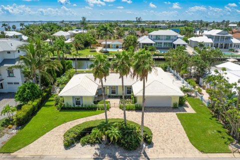 Villa ou maison à Holmes Beach, Floride 3 chambres, 204.48 m2 № 2419908