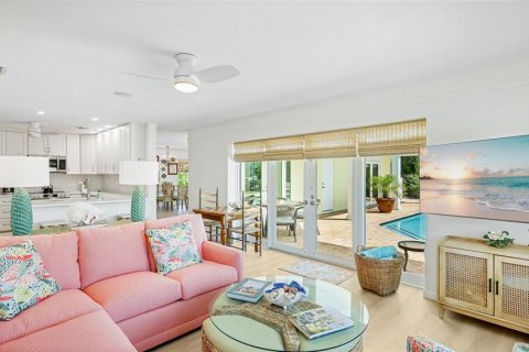 Villa ou maison à louer à Holmes Beach, Floride: 3 chambres, 204.48 m2 № 2419908 - photo 6