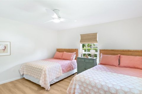 Villa ou maison à louer à Holmes Beach, Floride: 3 chambres, 204.48 m2 № 2419908 - photo 13