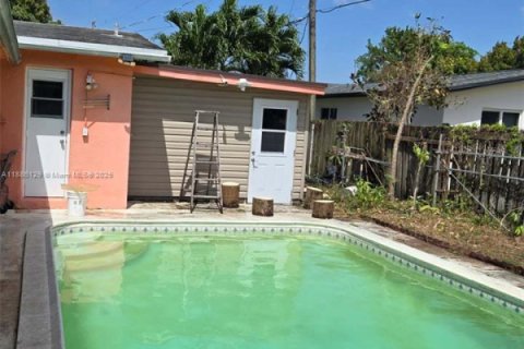 Снять в аренду виллу или дом в Санрайз, Флорида 4 спальни, 183.95м2, № 1943328 - фото 19