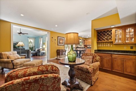 Villa ou maison à vendre à Tampa, Floride: 4 chambres, 238.02 m2 № 1886179 - photo 4