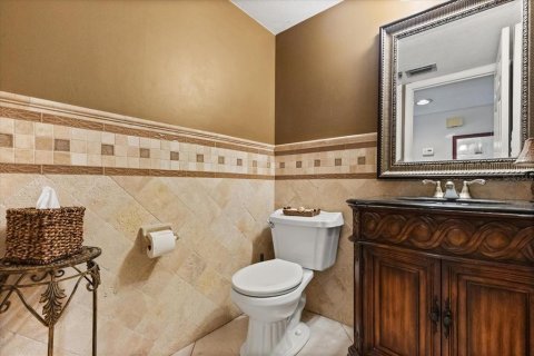 Villa ou maison à vendre à Tampa, Floride: 4 chambres, 238.02 m2 № 1886179 - photo 10