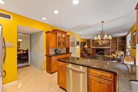 Villa ou maison à vendre à Tampa, Floride: 4 chambres, 238.02 m2 № 1886179 - photo 13