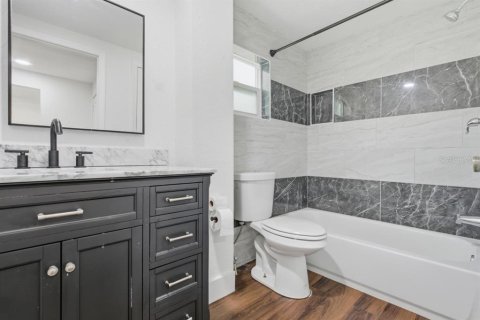 Купить виллу или дом в Деланд, Флорида 6 комнат, 170.57м2, № 2092975 - фото 13