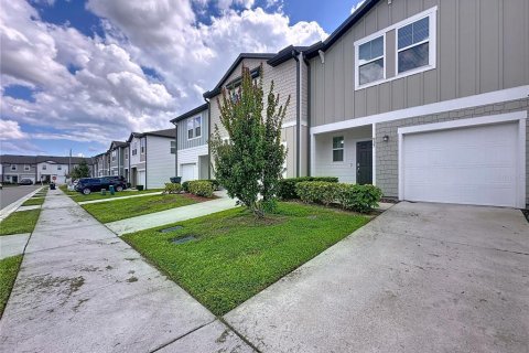 Adosado en alquiler en Davenport, Florida, 3 dormitorios, 130.43 m2 № 1899650 - foto 2